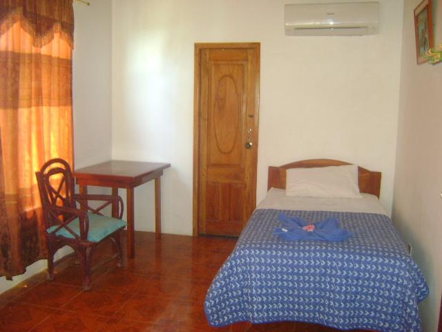 Las Gardenias Hotel Puerto Villamil Esterno foto
