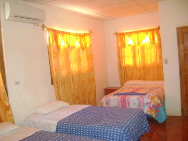 Las Gardenias Hotel Puerto Villamil Esterno foto