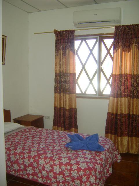 Las Gardenias Hotel Puerto Villamil Esterno foto